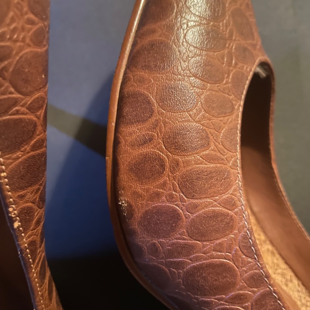 Vintage leather heels - Picture 3 of 3